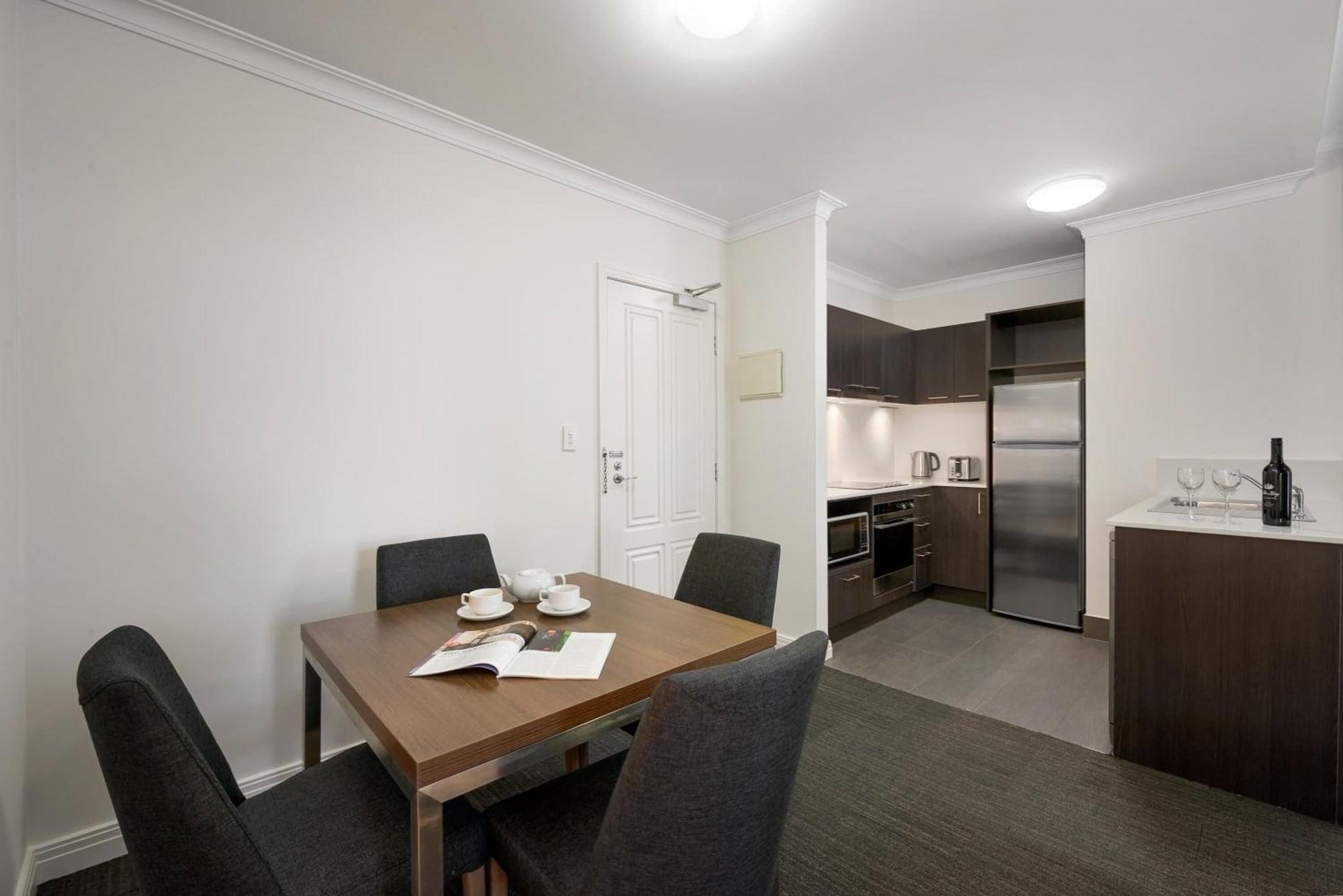 Aparthotel Quest Dandenong Exterior foto